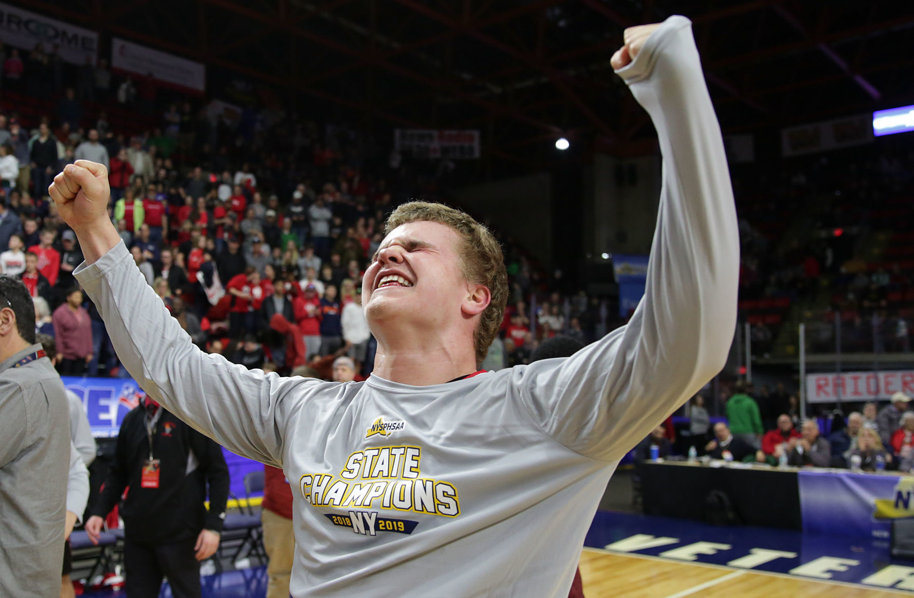 Boys Basketball: Glens Falls wins state title